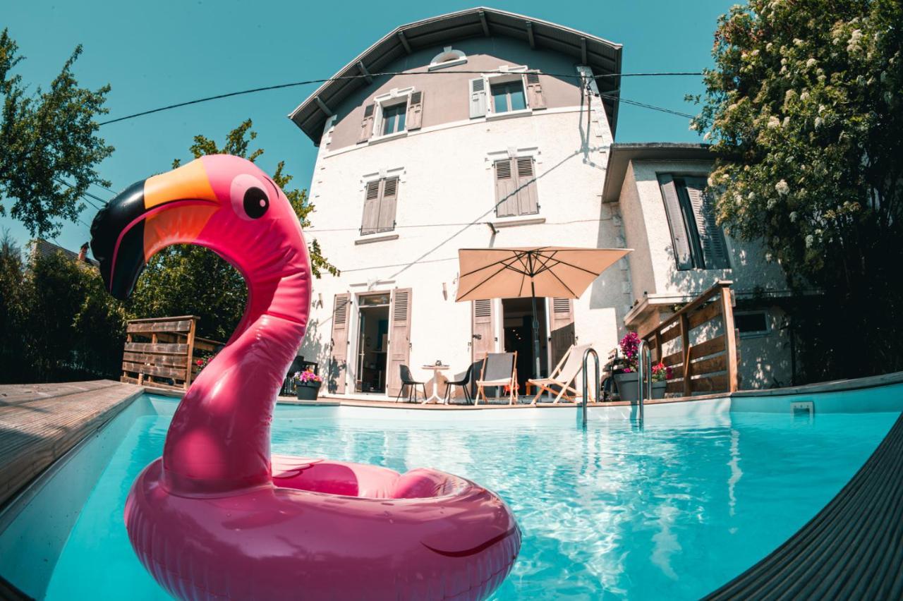 Le Serenite - T3 En Maison De Ville Avec Piscine Анси Экстерьер фото